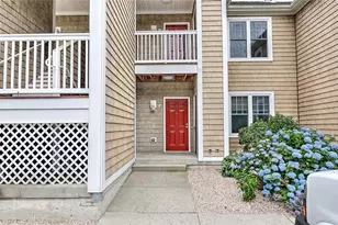 70 Turner St, Warwick, RI 02886 - Photo 1