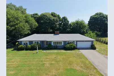 8 Wabasso Terrace, Middletown, RI 02842 - Photo 1