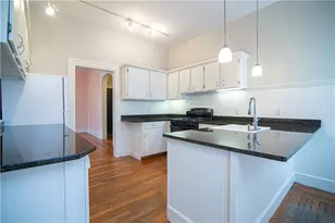 68 Dexter St, Providence, RI 02909 - Photo 1