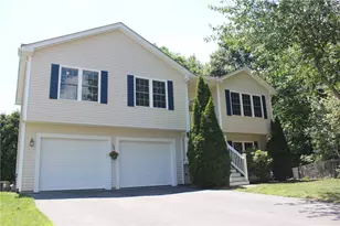 56 McKay Ct, Warwick, RI 02889 - Photo 1