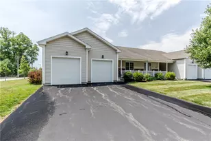 11 Morgan Ln, Smithfield, RI 02917 - Photo 1