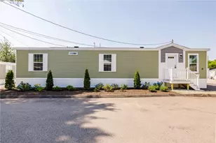 1346 Newport Ave, Attleboro, MA 02703 - Photo 1