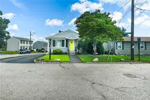 194 Vallette St, Cranston, RI 02920 - Photo 1