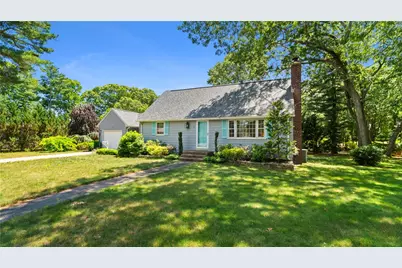 32 Short Road, North Kingstown, RI 02852 - Photo 1