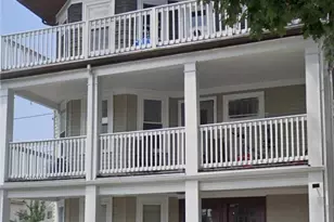 27 Wildwood Ave, Providence, RI 02908 - Photo 1