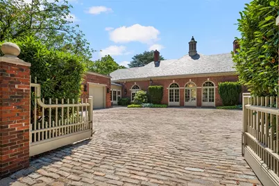 251 George Street, Providence, RI 02906 - Photo 1