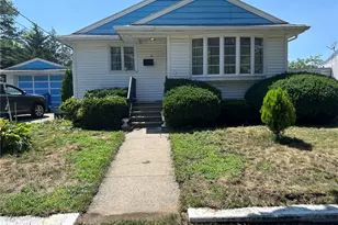 54 Furlong St, Cranston, RI 02920 - Photo 1