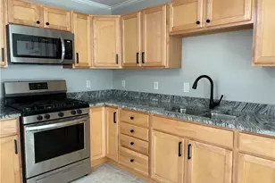 483 North Broadway St, East Providence, RI 02914 - Photo 1