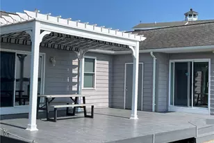 6 Harbor Dr, Westerly, RI 02891 - Photo 1