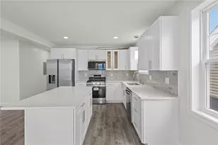 22 Sherwood St, Providence, RI 02904 - Photo 1