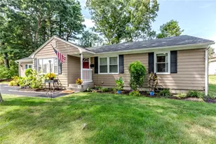 27 Centennial St, Warwick, RI 02886 - Photo 1