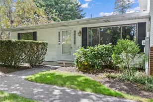 111 Edaville Ct, Warwick, RI 02886 - Photo 1