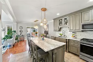 222 Post Rd, Westerly, RI 02891 - Photo 1