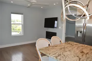 581 Central Ave, Pawtucket, RI 02861 - Photo 5