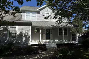 156 Mt View Ave, North Kingstown, RI 02852 - Photo 1