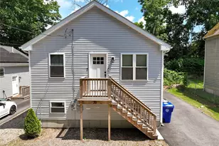 39 Derry St, Providence, RI 02908 - Photo 1
