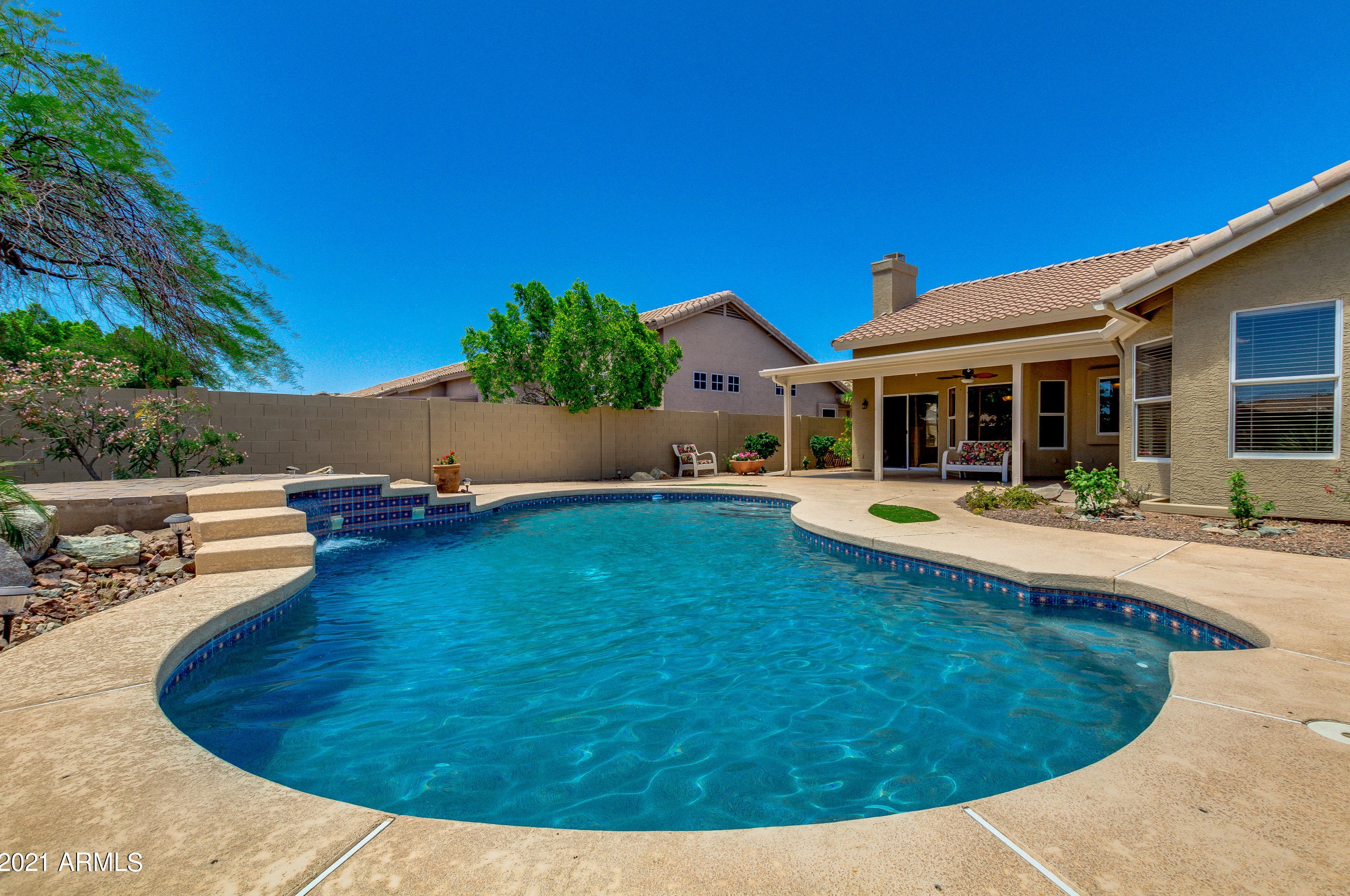 1311 Muirwood Dr, Phoenix AZ  85045-0602 exterior