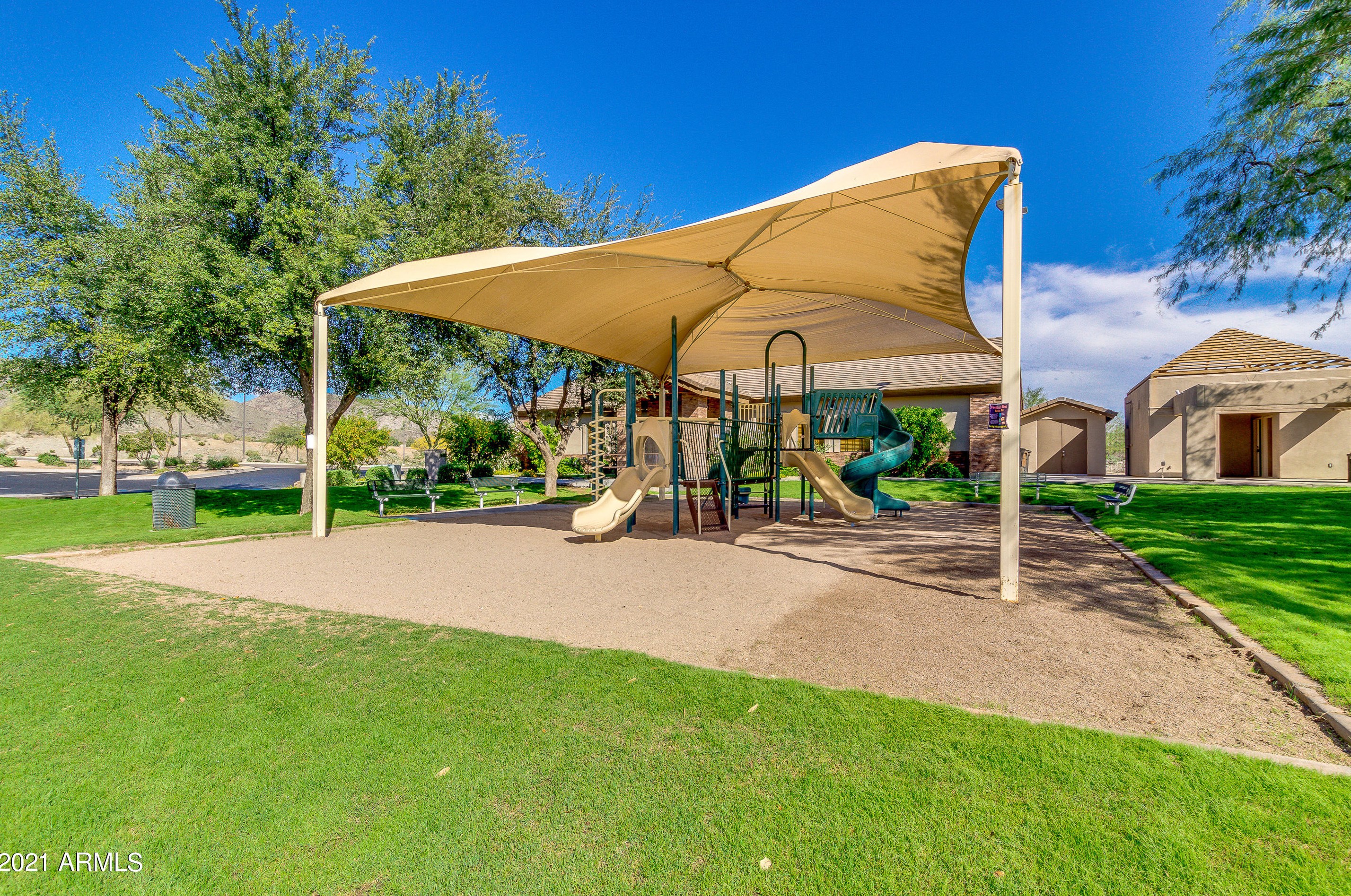 1311 Muirwood Dr, Phoenix AZ  85045-0602 exterior