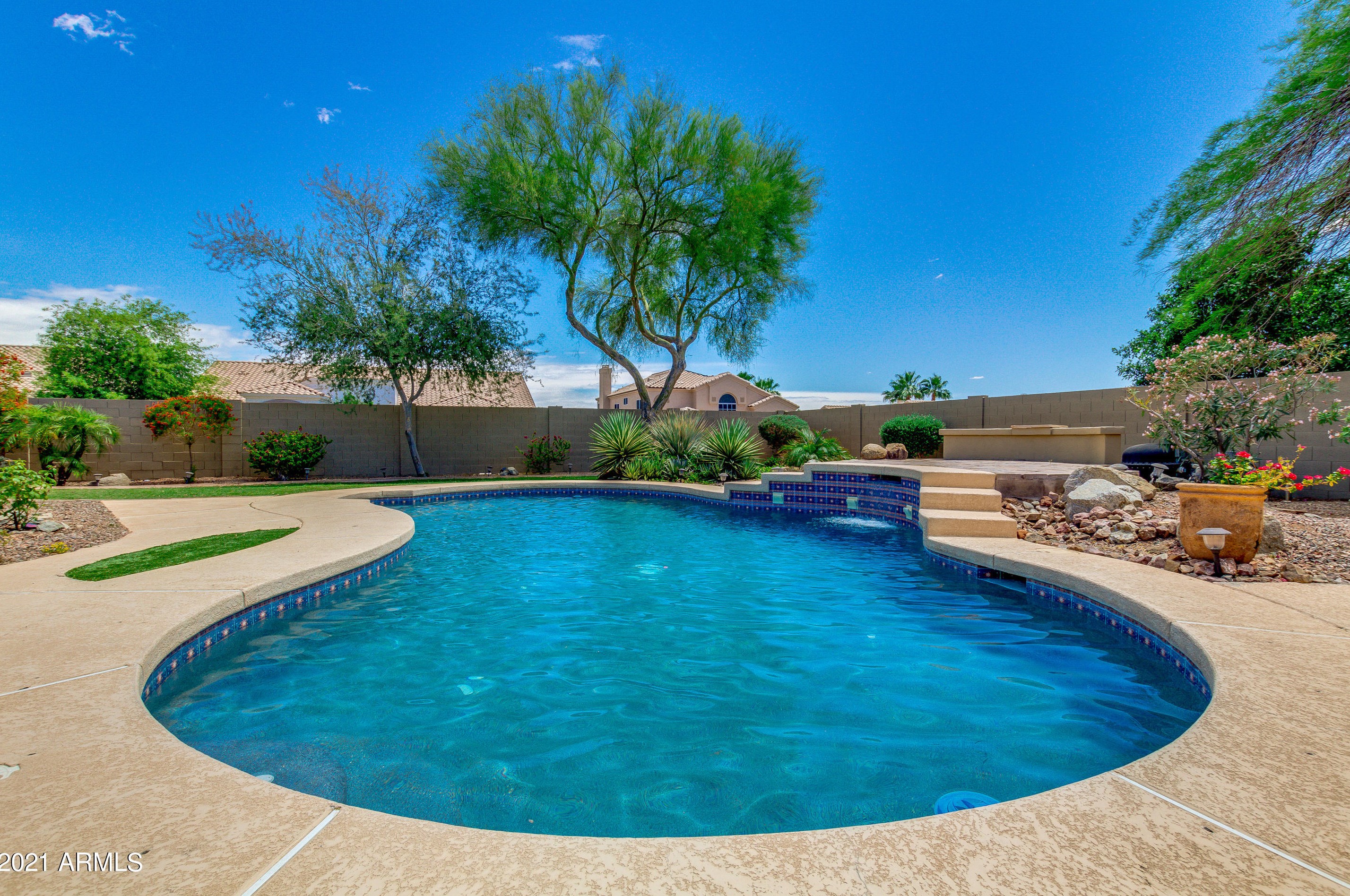 1311 Muirwood Dr, Phoenix AZ  85045-0602 exterior