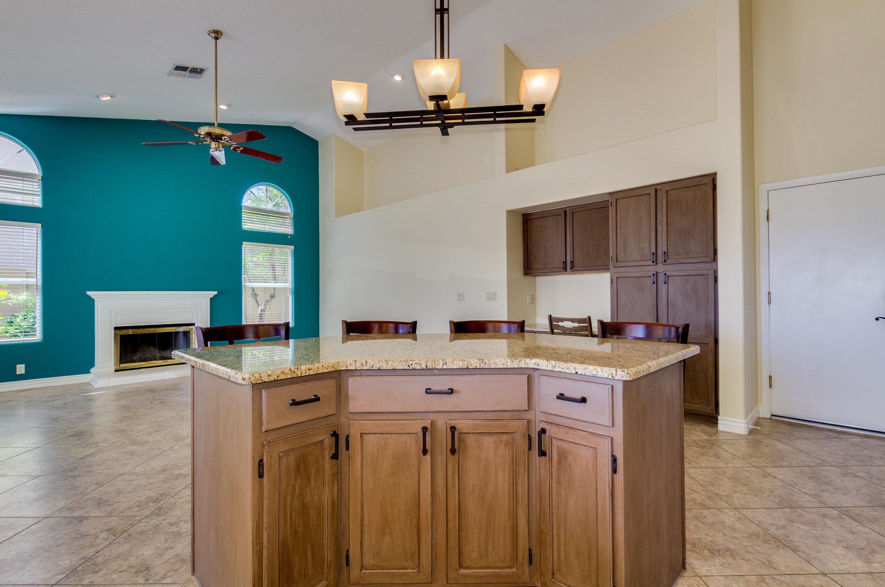 1311 Muirwood Dr, Phoenix AZ  85045-0602 exterior
