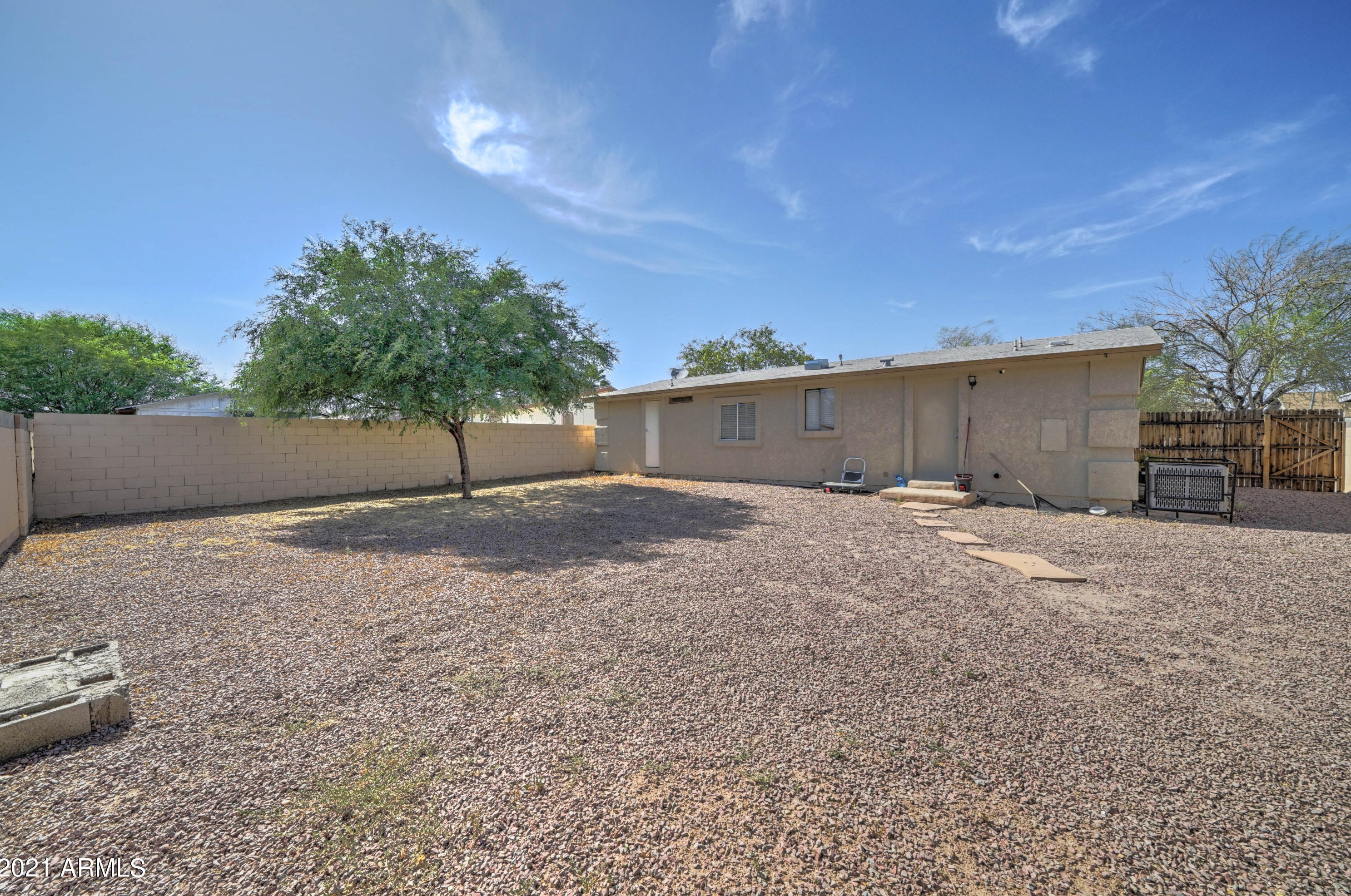 4153 Nancy Ln, Phoenix AZ  85041-4933 exterior