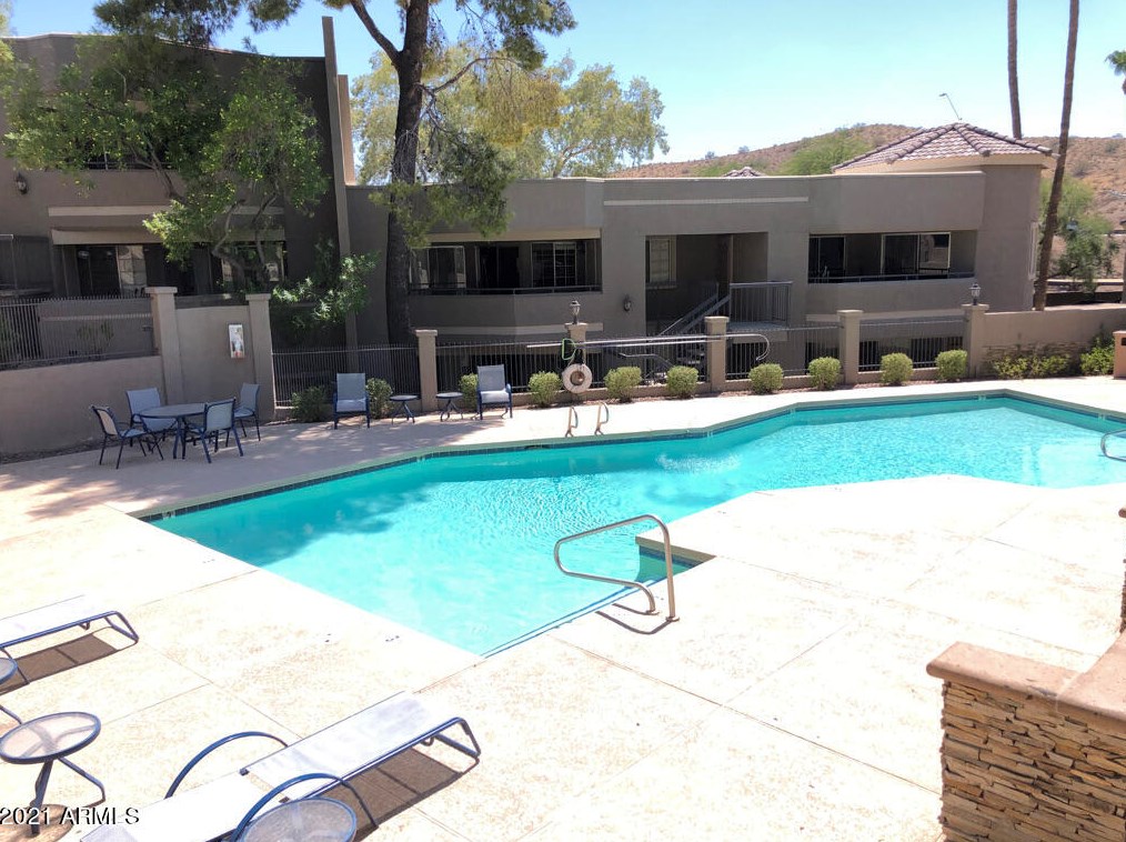 1720 Thunderbird Rd, Phoenix AZ 85022-5770 exterior