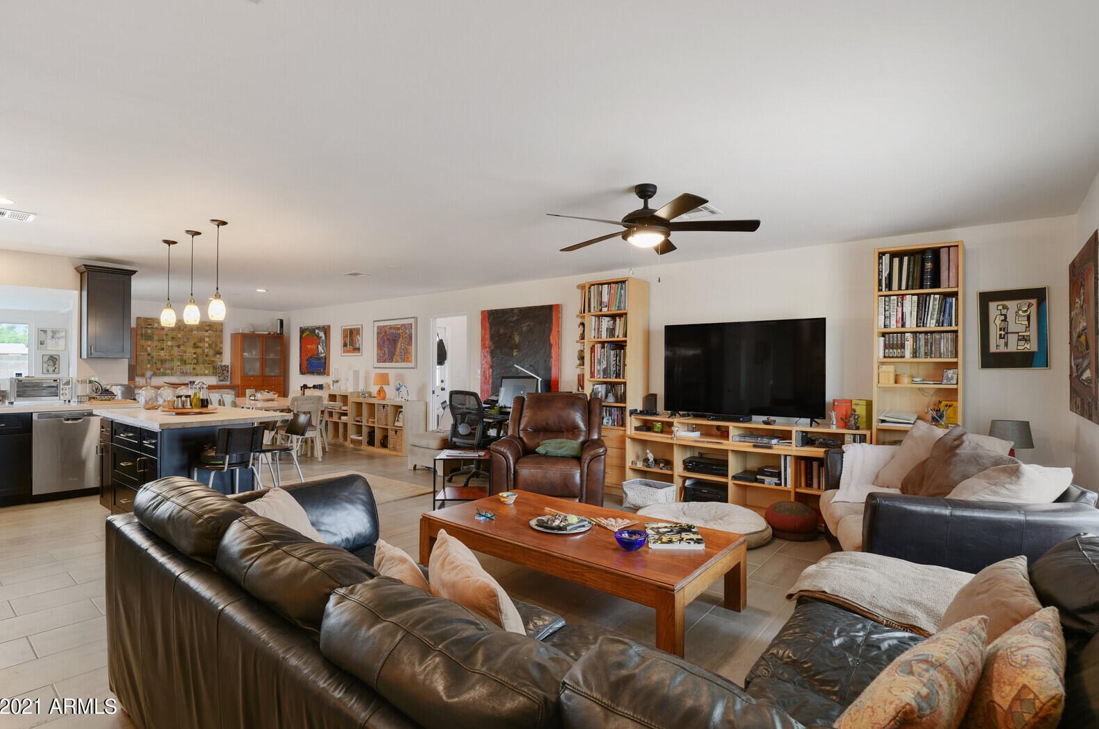 3429 Poinsettia Dr, Phoenix AZ  85028-1328 exterior