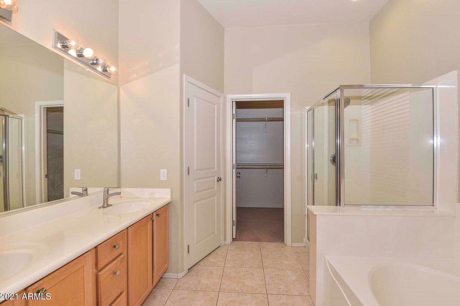 25403 Hackberry Dr, Phoenix AZ 85083-2452 exterior