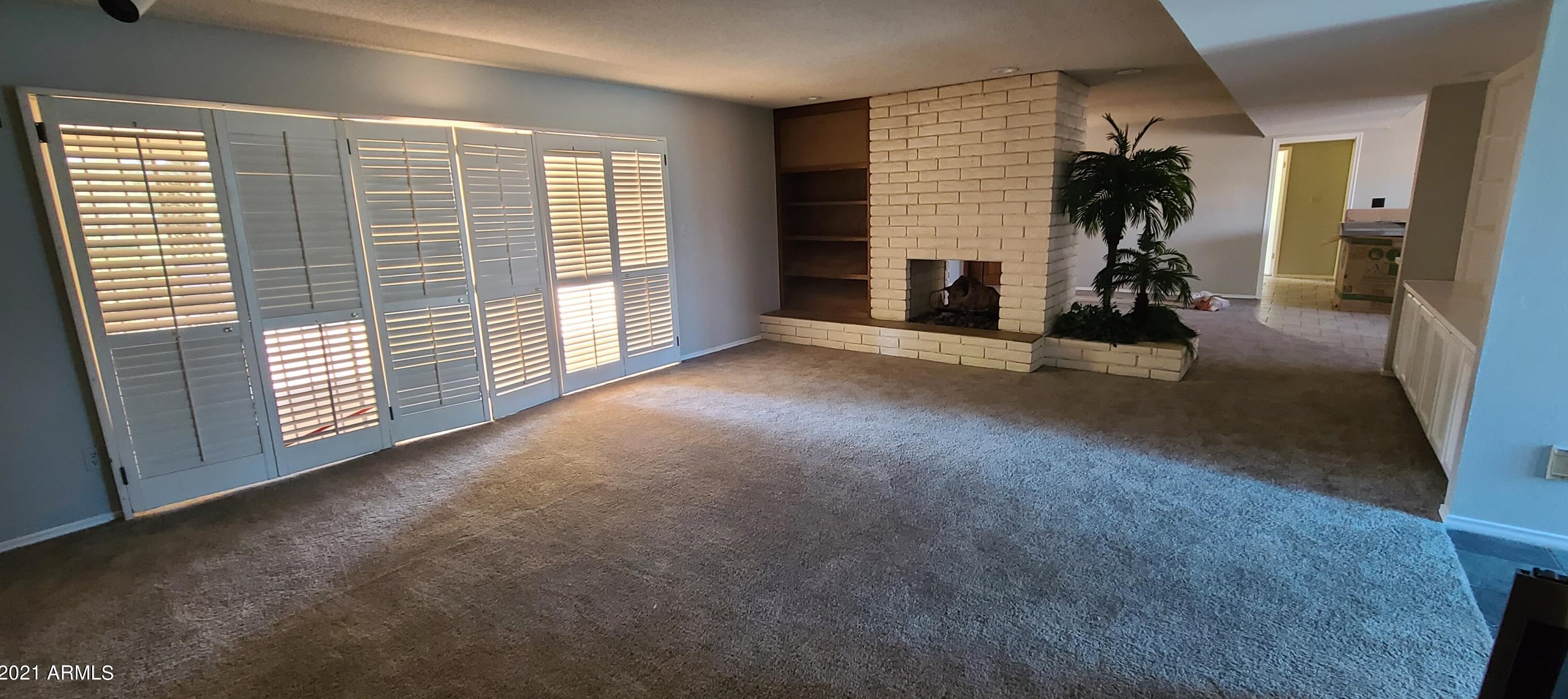 549 Moon Valley Dr, Phoenix AZ  85023-6230 exterior