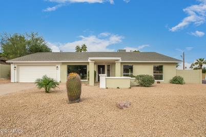 2366 E Sahuaro Drive - Photo 1
