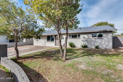 3316 N 38th Drive - Photo 1