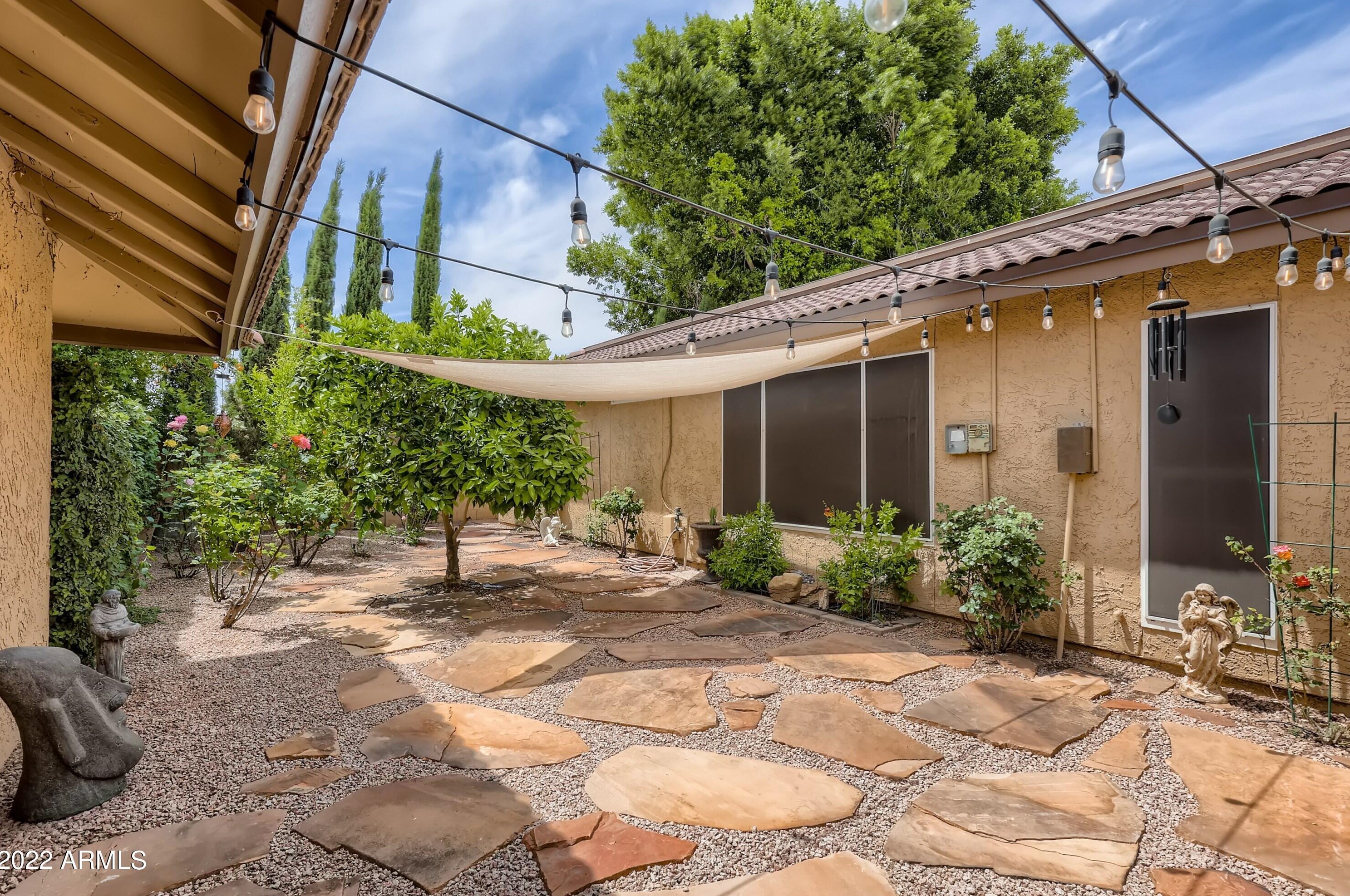 12222 Paiute St, Phoenix AZ 85044-2112 exterior