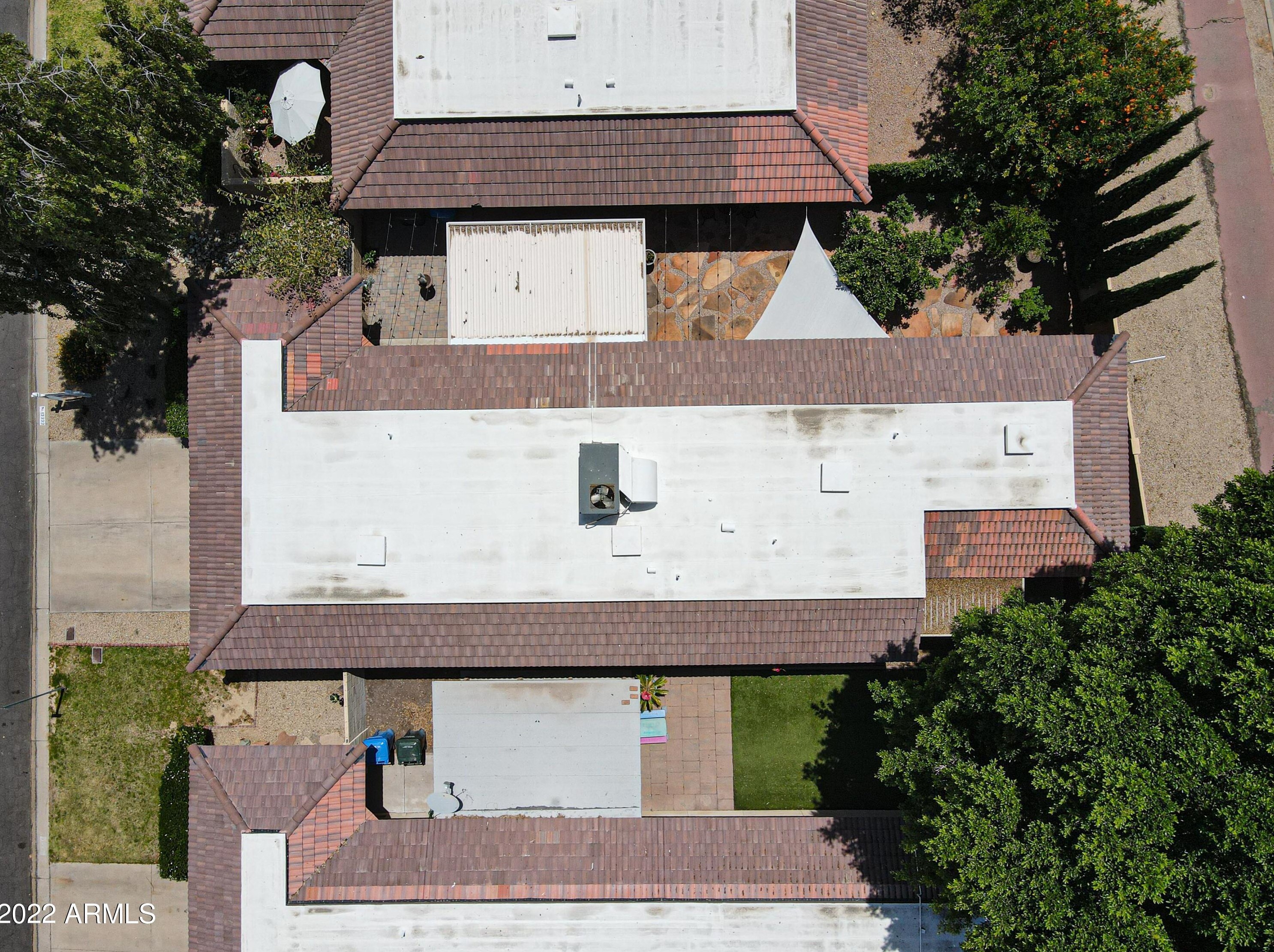 12222 Paiute St, Phoenix AZ 85044-2112 exterior