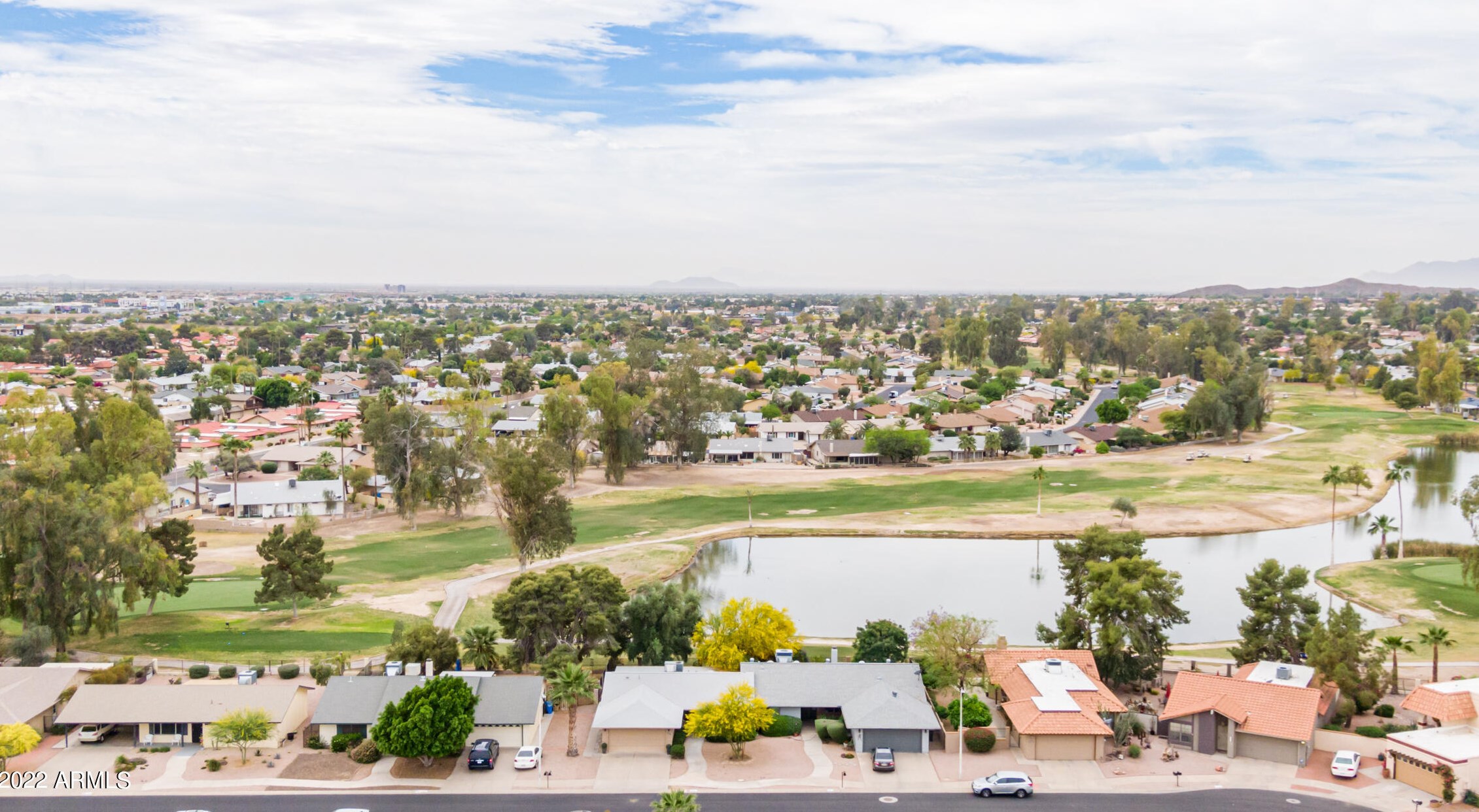 5017 Mesquite Wood Ct, Phoenix AZ 85044-1721 exterior