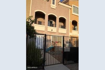 2450 W Glenrosa Avenue #53 - Photo 1