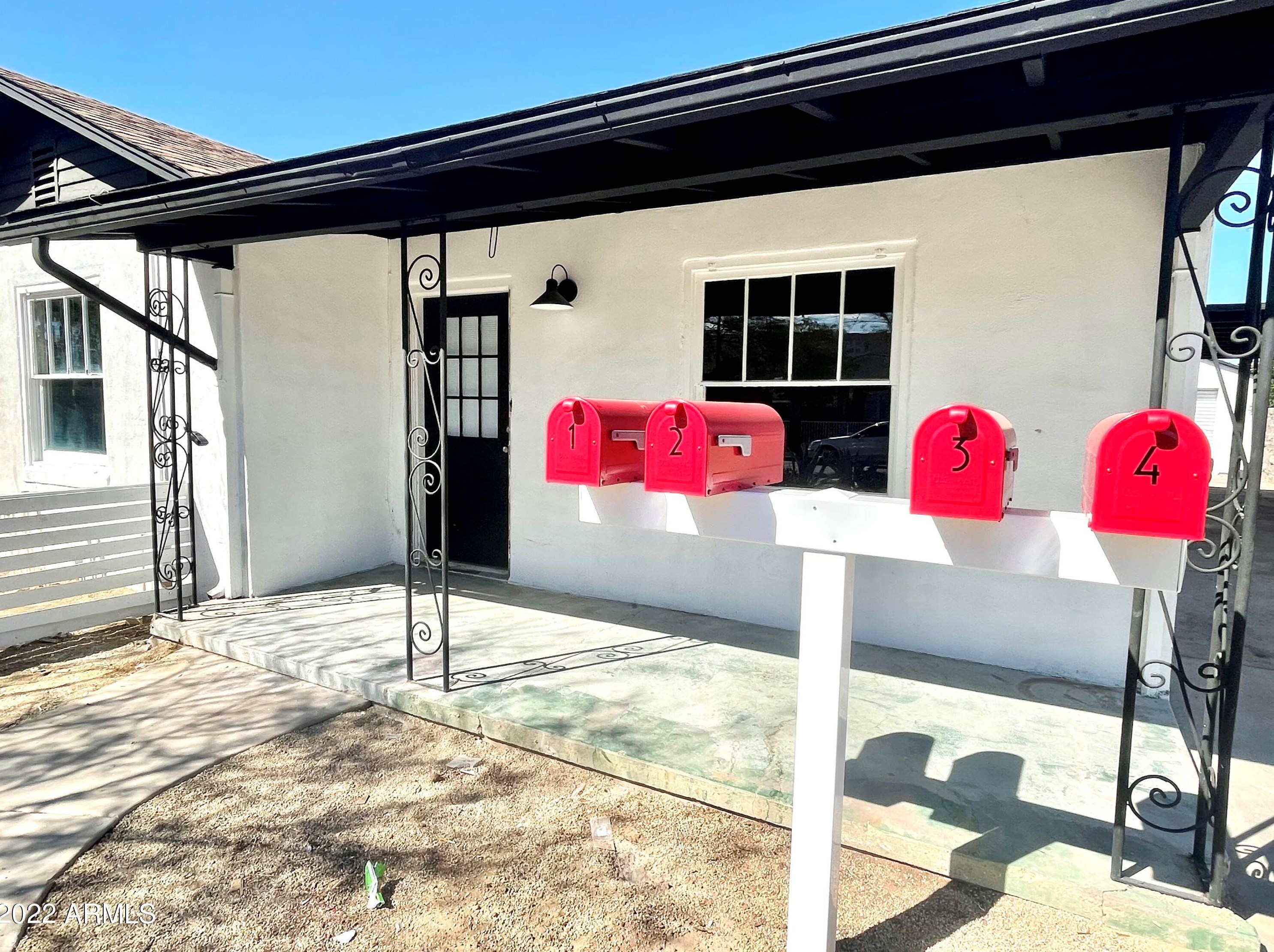 1606 Taylor St, Phoenix AZ  85007-2412 exterior
