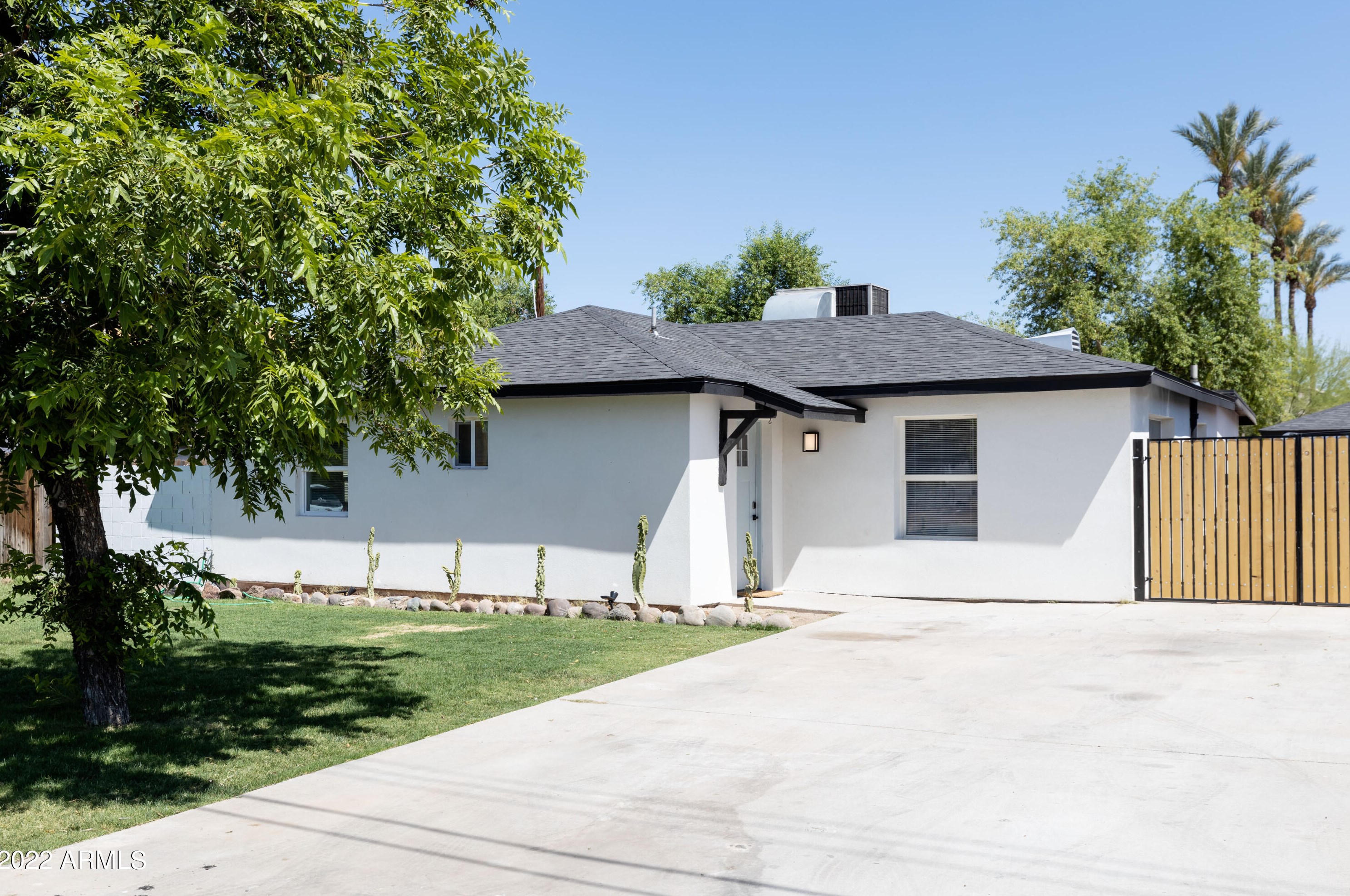 2726 Virginia Ave, Phoenix AZ  85008-1931 exterior