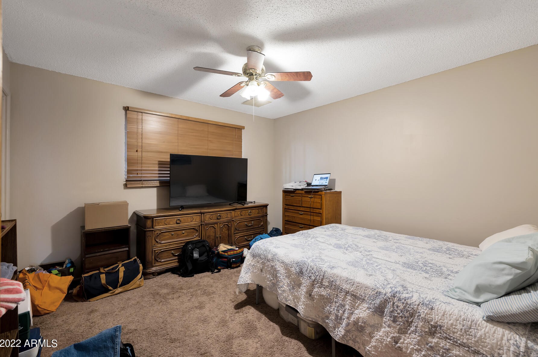 2414 Muriel Dr, Phoenix AZ 85053-6615 exterior