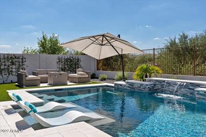 18112 N 66th Place - Photo 1