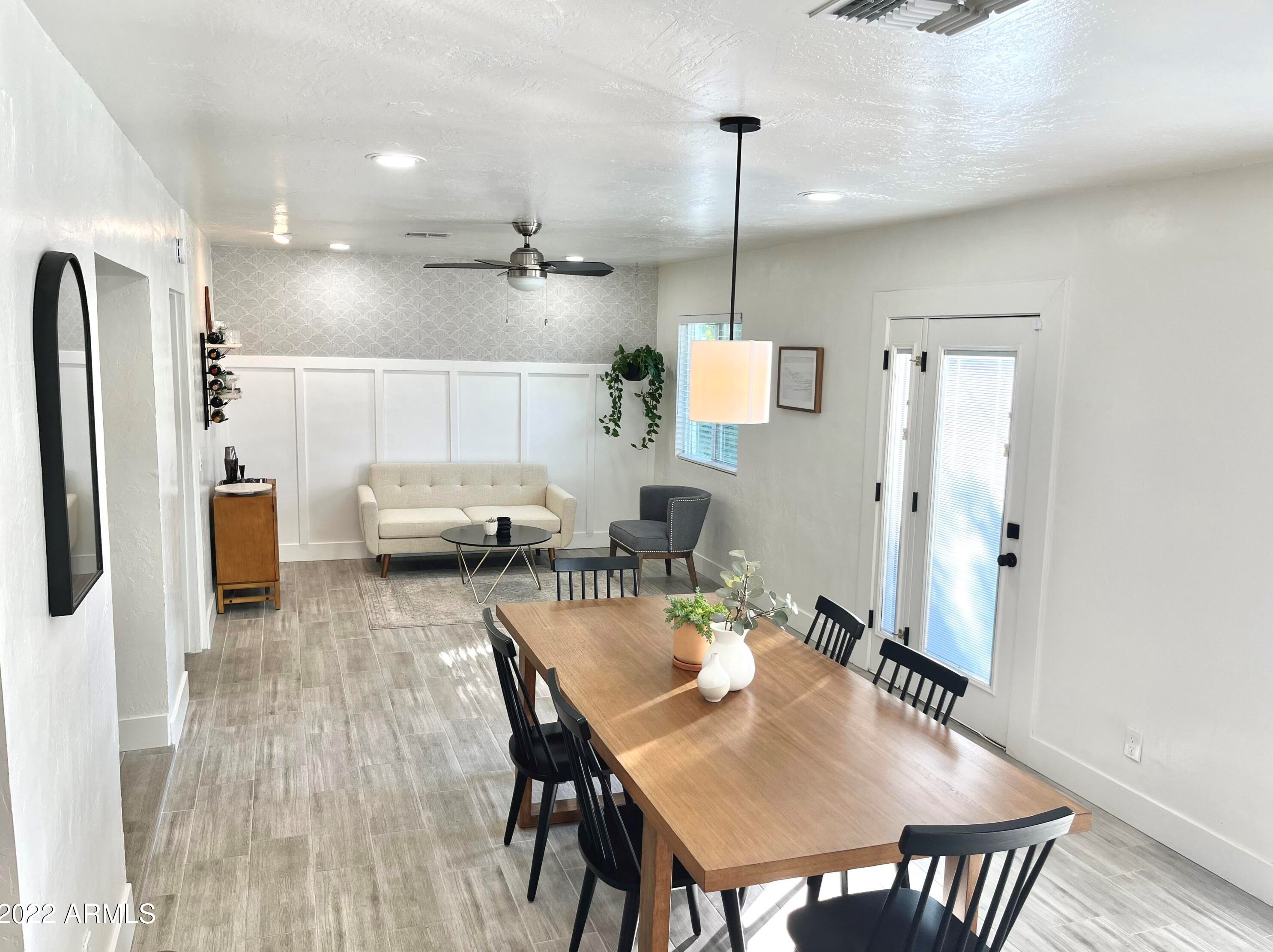 2509 Minnezona Ave, Phoenix AZ  85016-4953 exterior