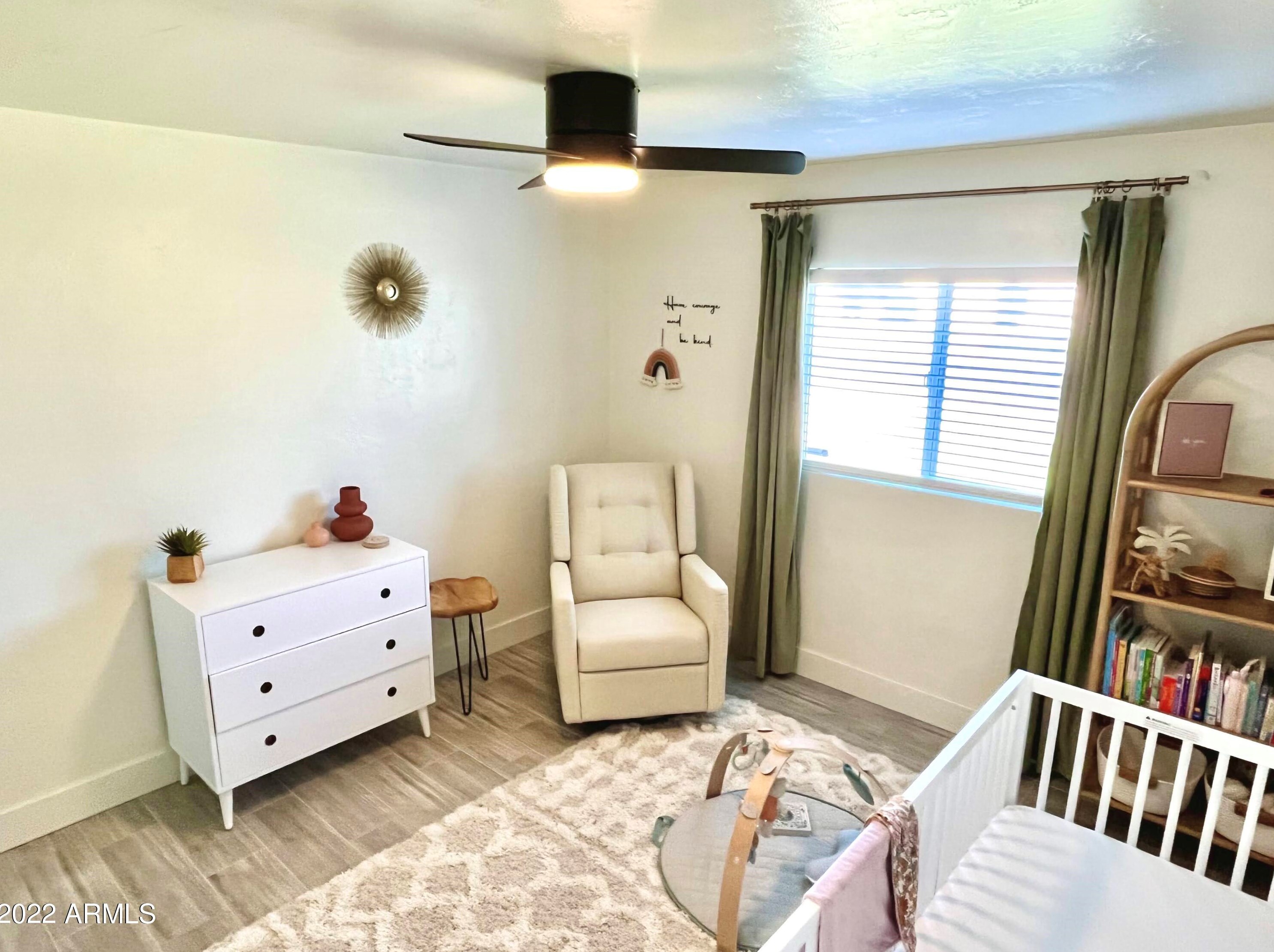 2509 Minnezona Ave, Phoenix AZ  85016-4953 exterior