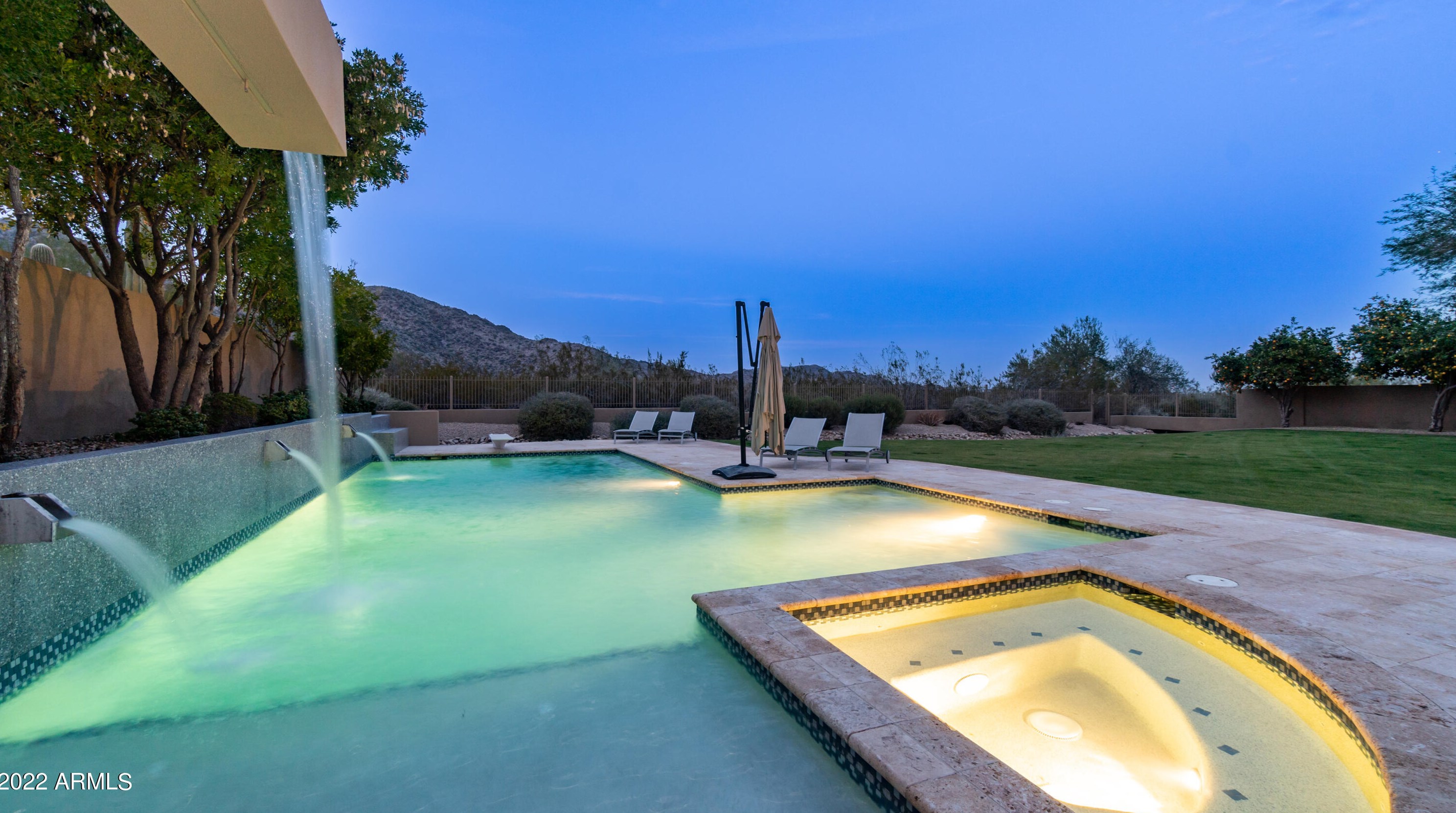 3622 Kachina Dr, Phoenix AZ 85044-3431 exterior