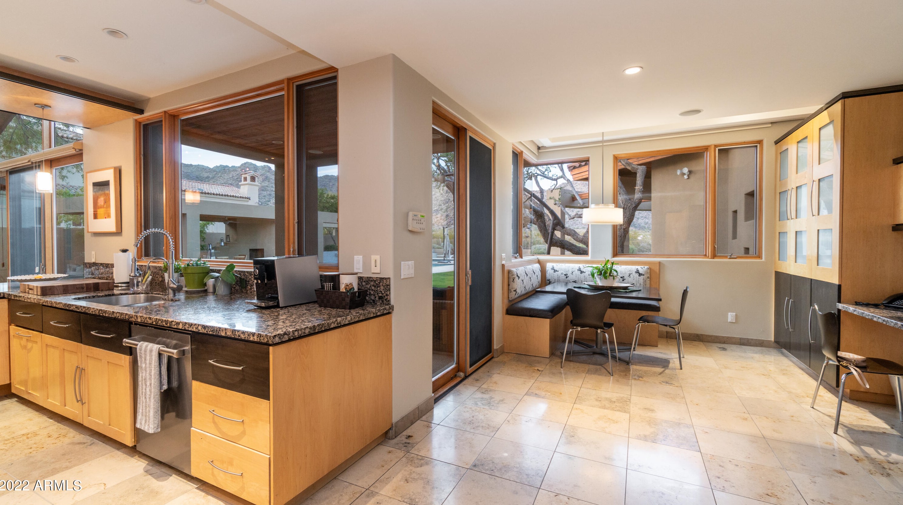 3622 Kachina Dr, Phoenix AZ 85044-3431 exterior