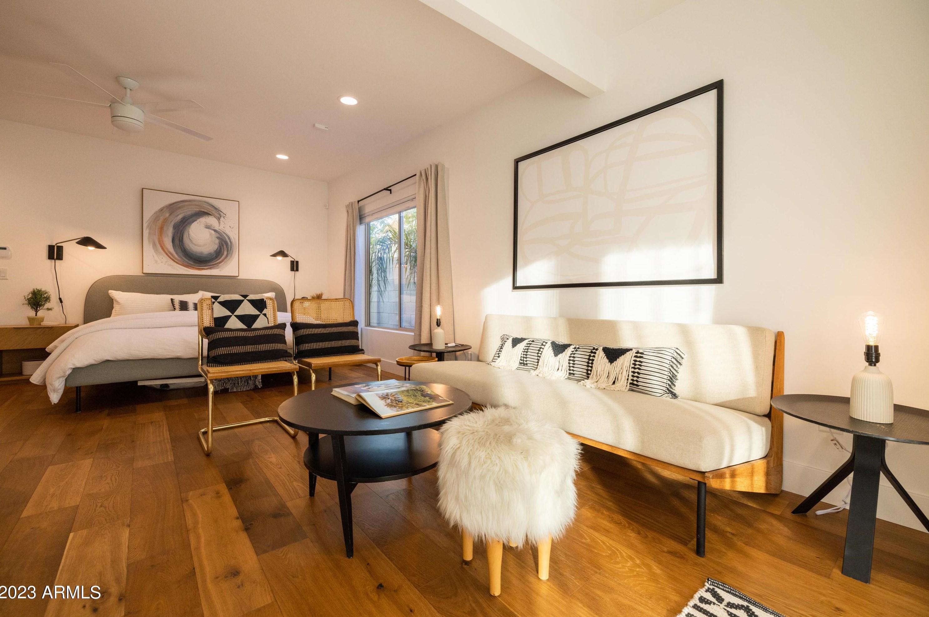 52 Lewis Ave, Phoenix AZ  85003-1037 exterior