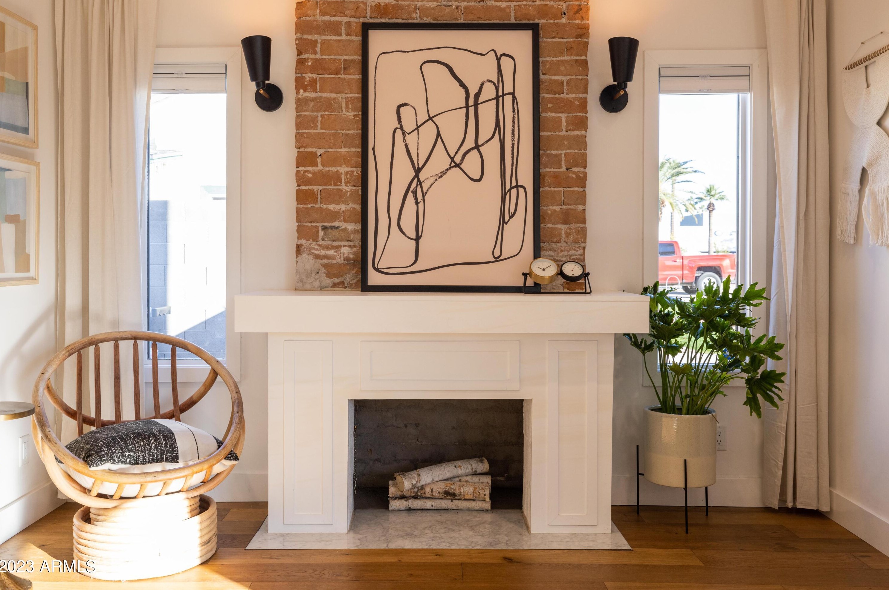 52 Lewis Ave, Phoenix AZ  85003-1037 exterior