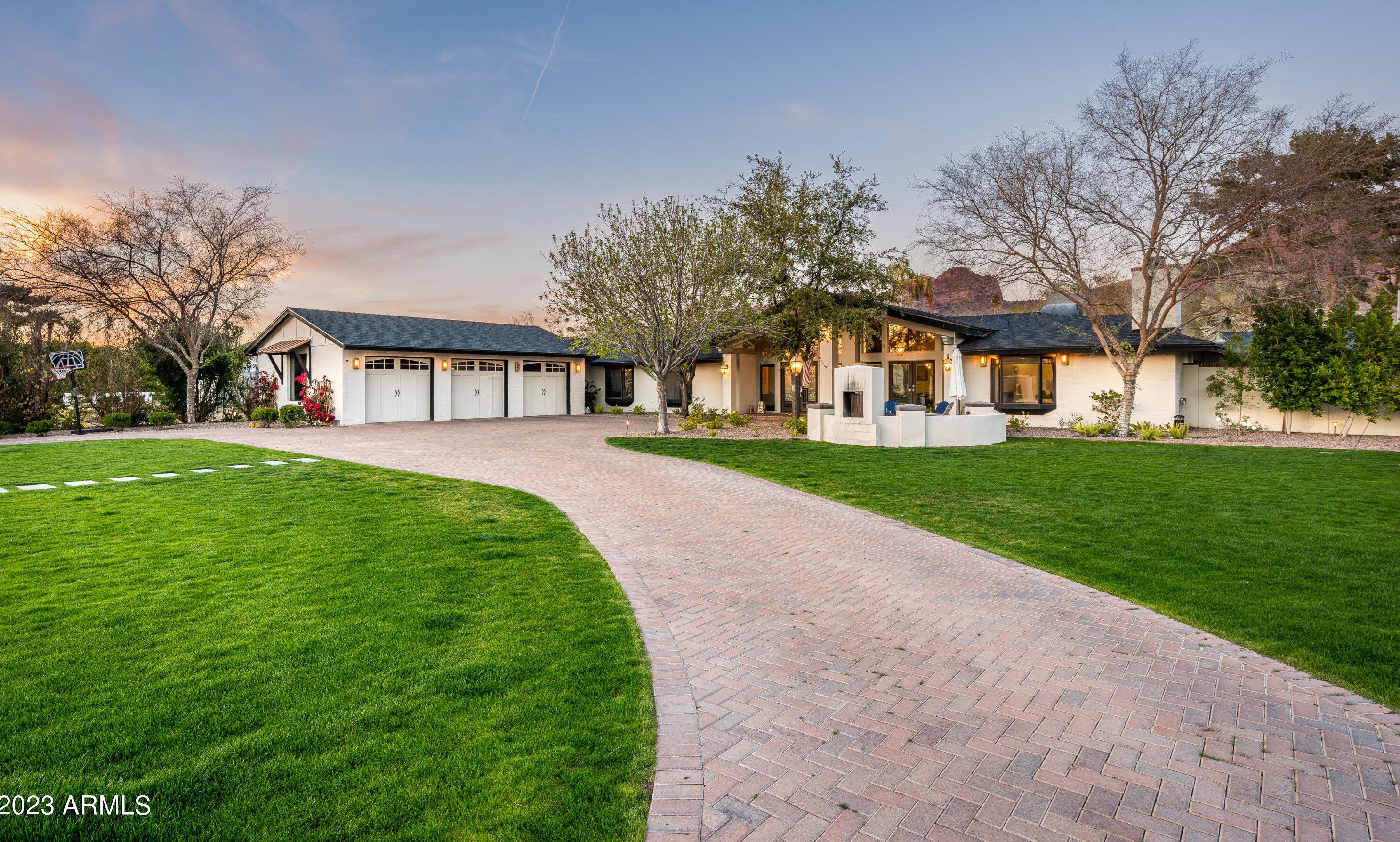 4614 Lafayette Blvd, Phoenix AZ  85018-3830 exterior