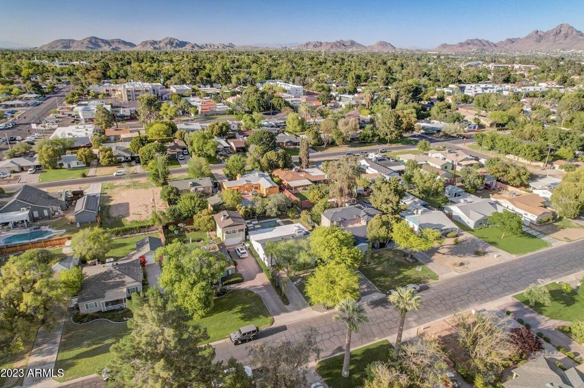 528 Georgia Ave, Phoenix AZ  85012-1414 exterior