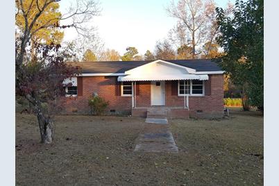 211 Baxter Circle - Photo 1