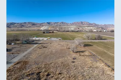 14 Ashley, Yerington, NV 89447 - Photo 27