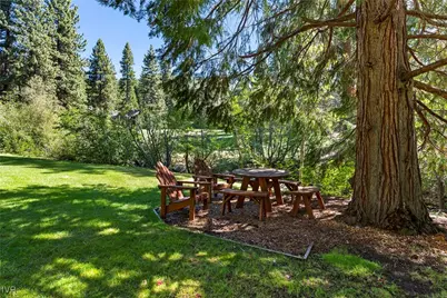 954 Fairway Boulevard #4, Incline Village, NV 89451 - Photo 9